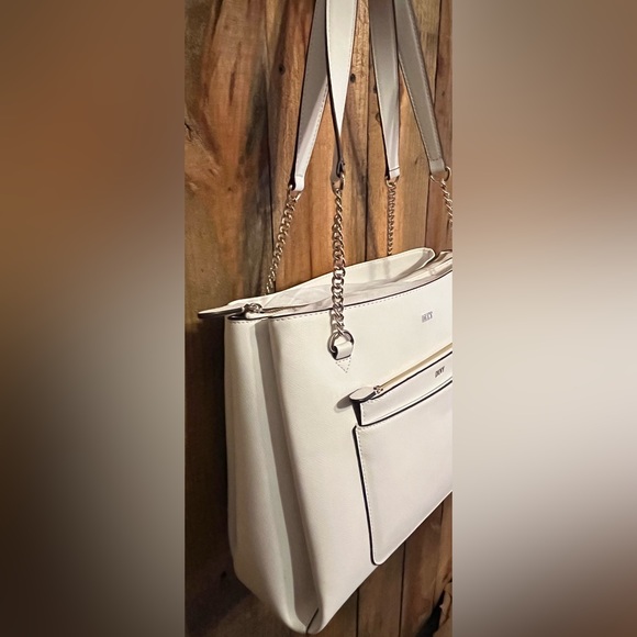 DKNY Bag and Pouch NWOT - Picture 2 of 7